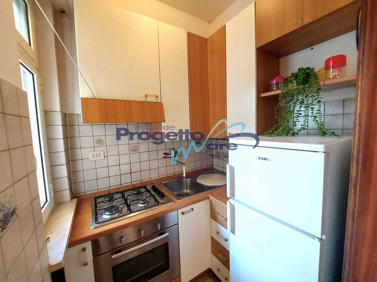 Appartamento Bilocale in vendita a Pietra Ligure, Soccorso