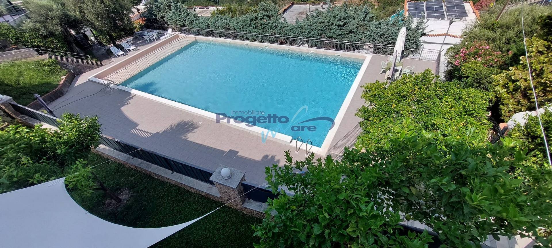 Villa in vendita a Pietra Ligure, Trabocchetto