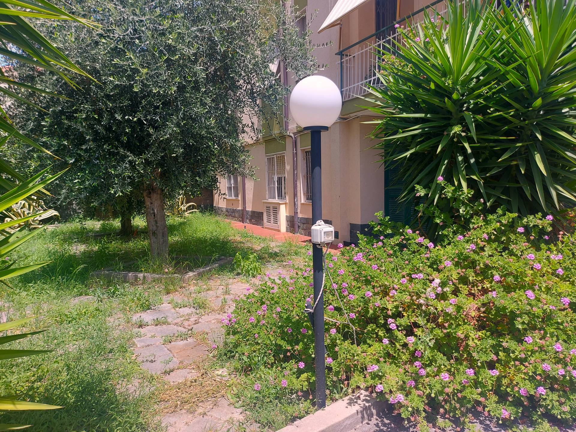 Appartamento Bilocale in vendita a Pietra Ligure