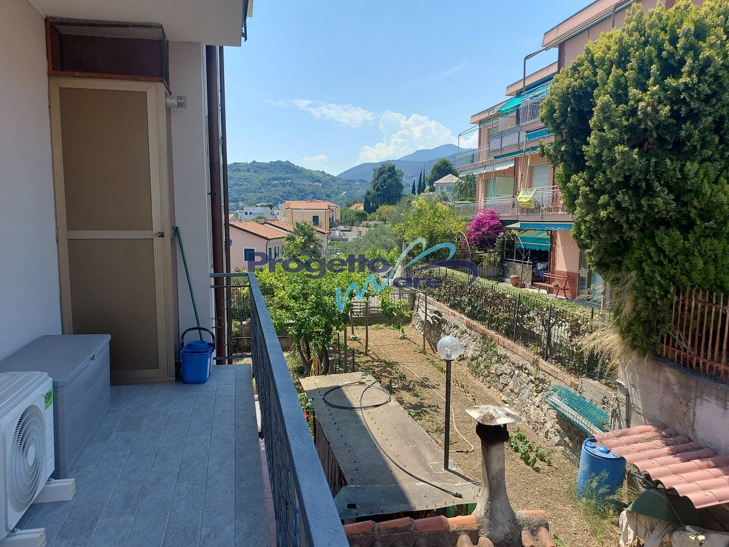 Appartamento Bilocale in vendita a Pietra Ligure, San Francesco-San Domenico