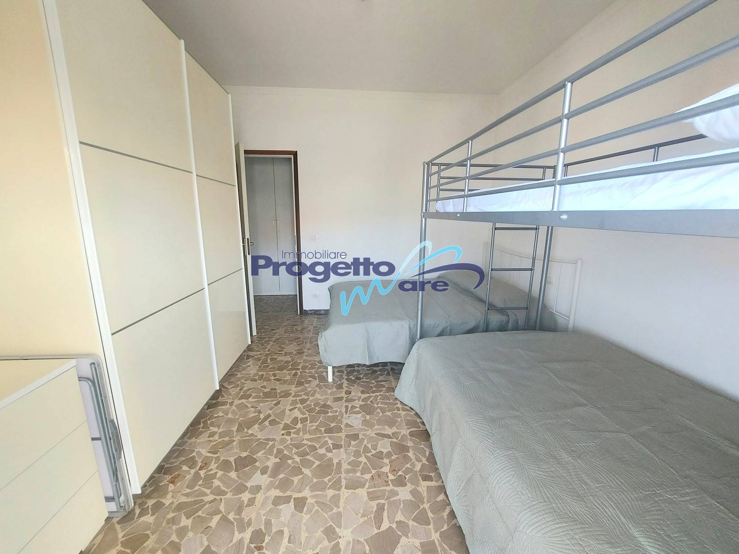Appartamento Bilocale in vendita a Pietra Ligure, San Francesco-San Domenico