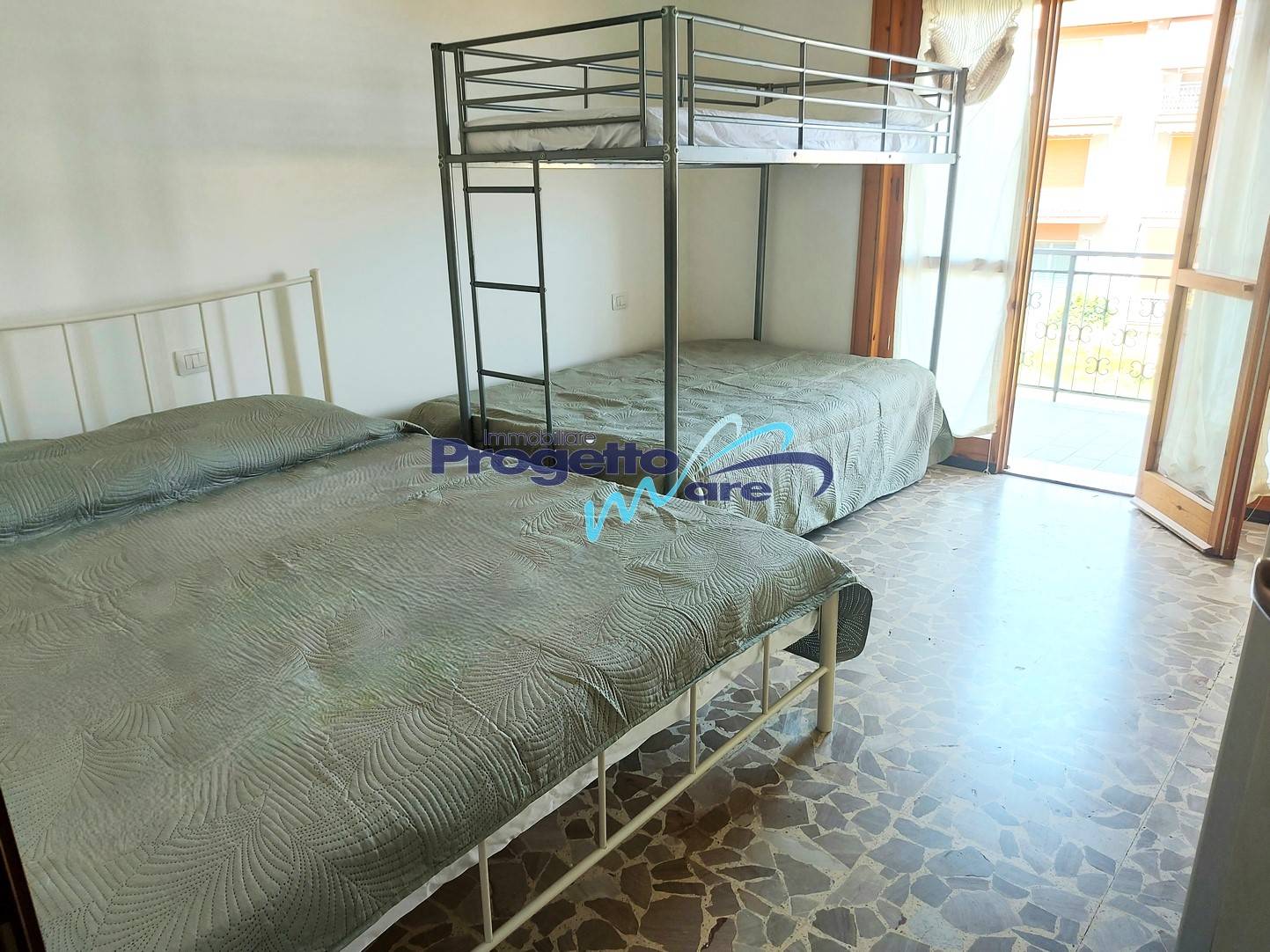 Appartamento Bilocale in vendita a Pietra Ligure, San Francesco-San Domenico