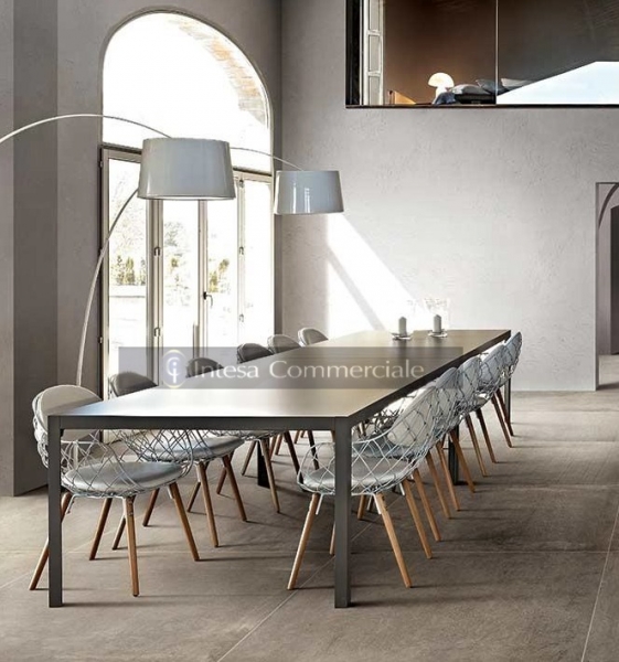 Trilocale con terrazzo a Brescia