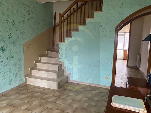 Quadrilocale con giardino a Brescia