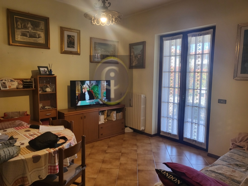 Villa con giardino a Prevalle