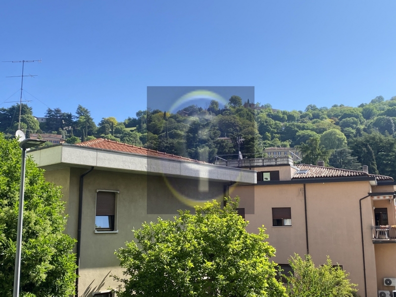 Trilocale ristrutturato a Brescia