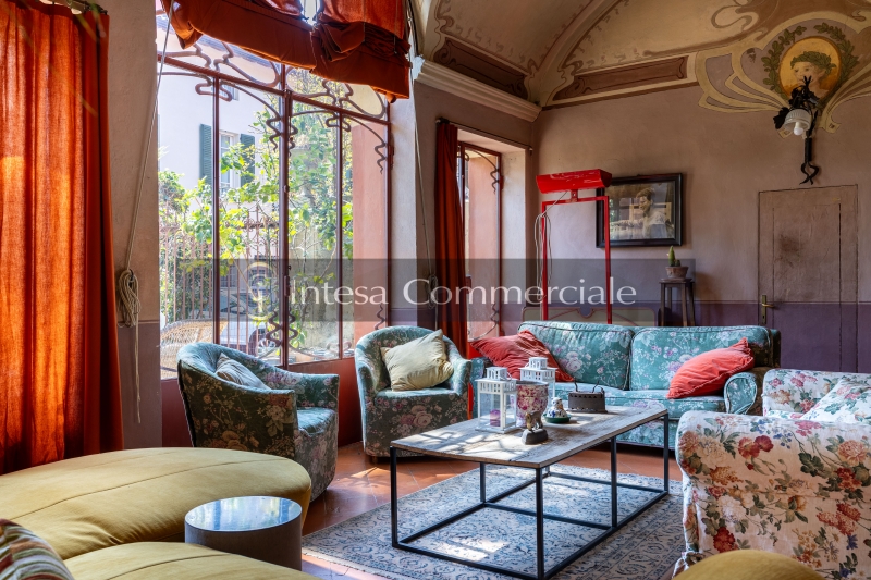 Stabile/Palazzo classe A4 a Brescia