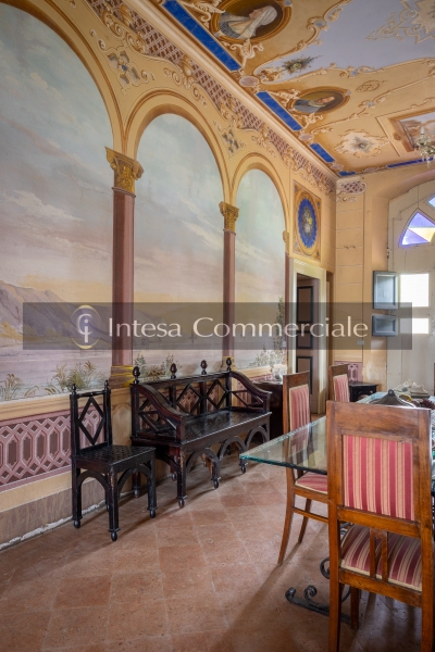 Stabile/Palazzo con giardino a Verolanuova