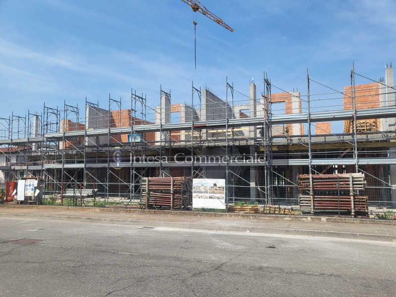 Trilocale con terrazzo a Travagliato
