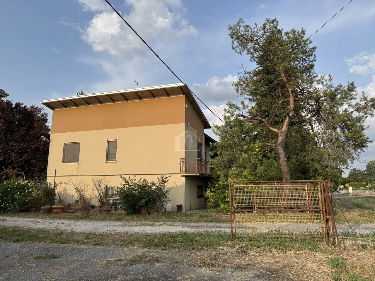 Casa indipendente con giardino a Suzzara