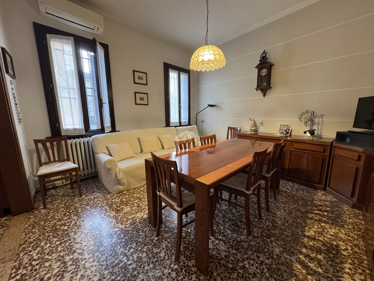 Casa indipendente con giardino a Suzzara