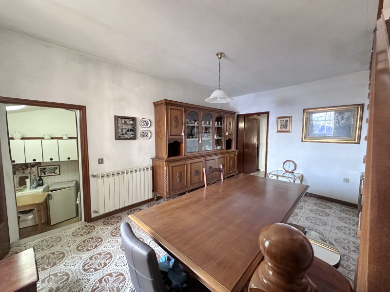 Trilocale con terrazzo a Gavorrano