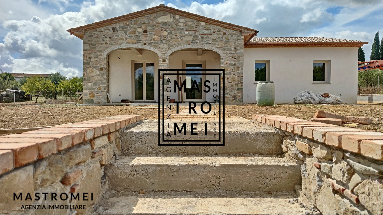 Villa con giardino in via della repubblica, Castelfranco di Sotto