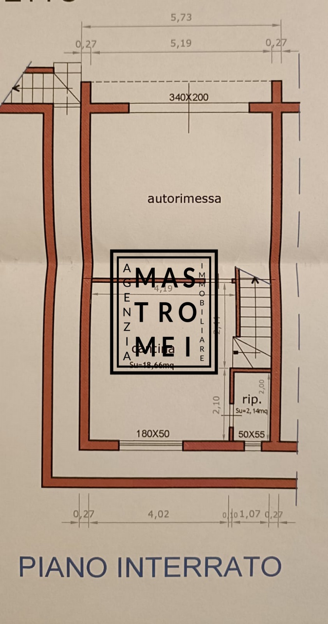 Villa con giardino in via regione marche, Altopascio