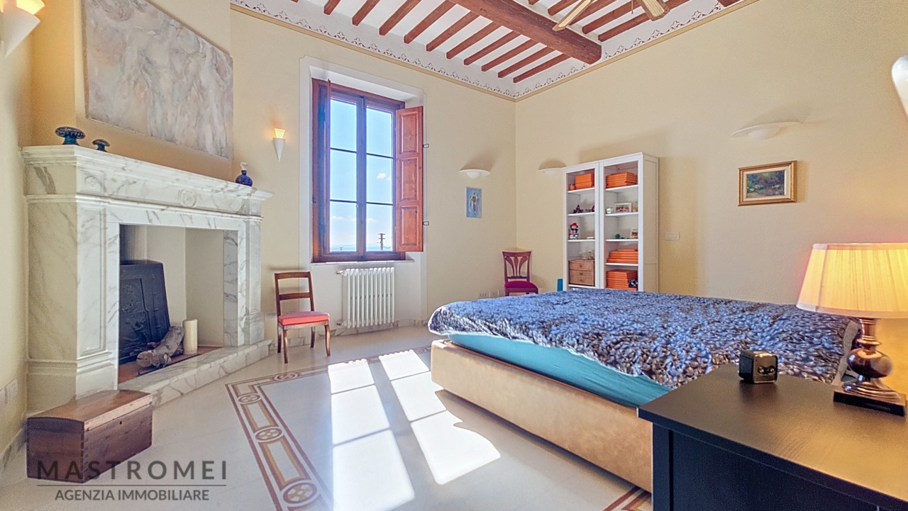 Villa con giardino in via del marginone 13, Montecarlo