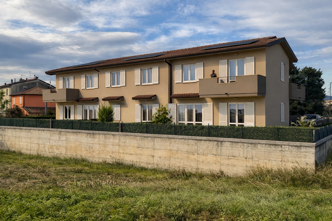 Villa con giardino in via di bientina, Santa Maria a Monte