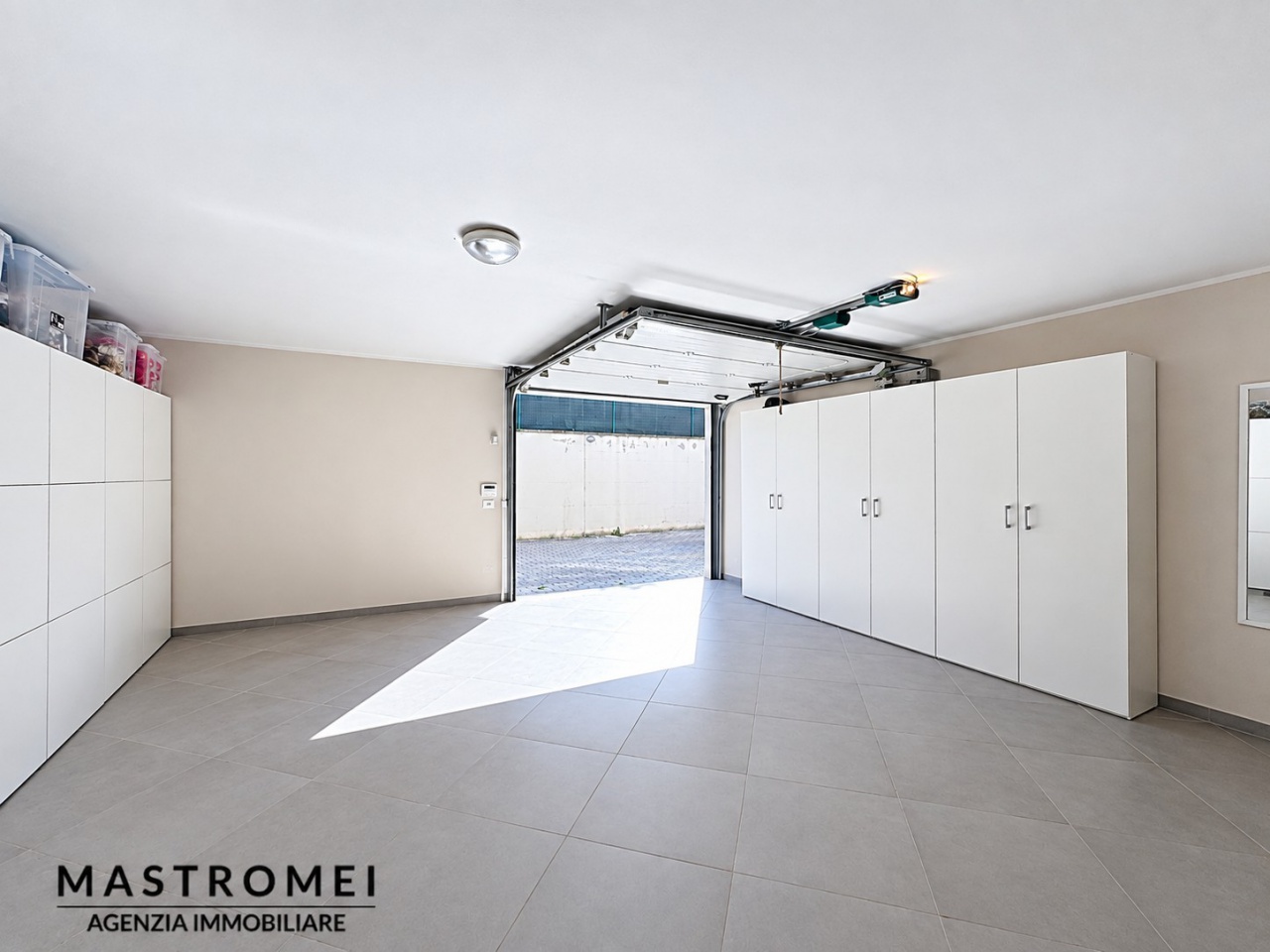 Villa in vendita in via del confine, Castelfranco di Sotto