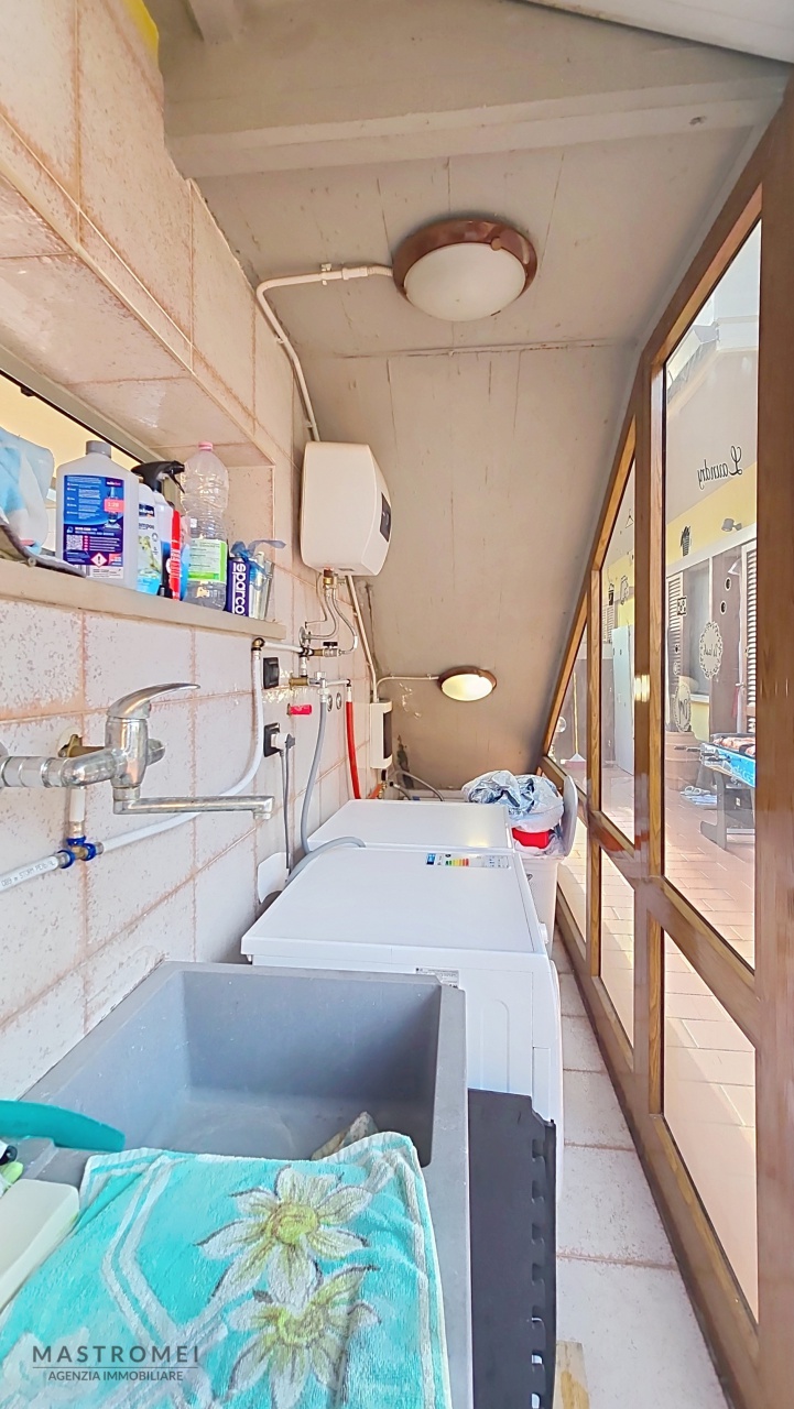 Casa indipendente con giardino in via bartolina, Monsummano Terme