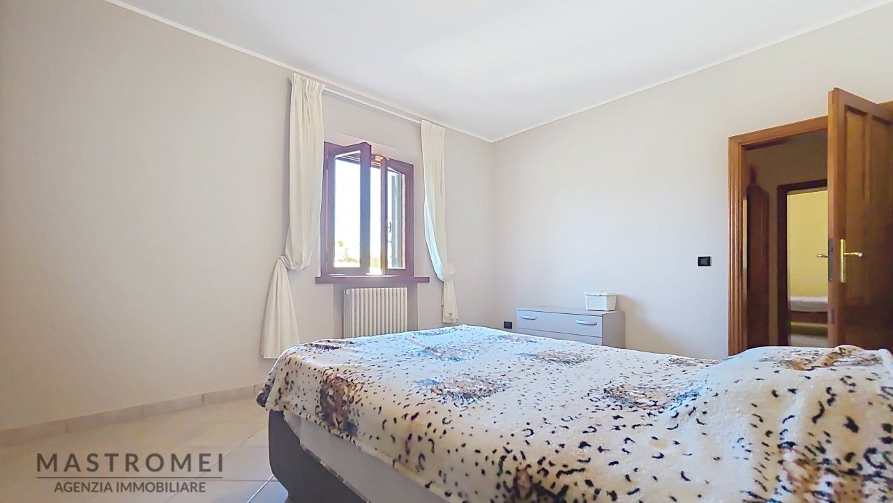 Casa indipendente con giardino in via romana lucchese, Fucecchio