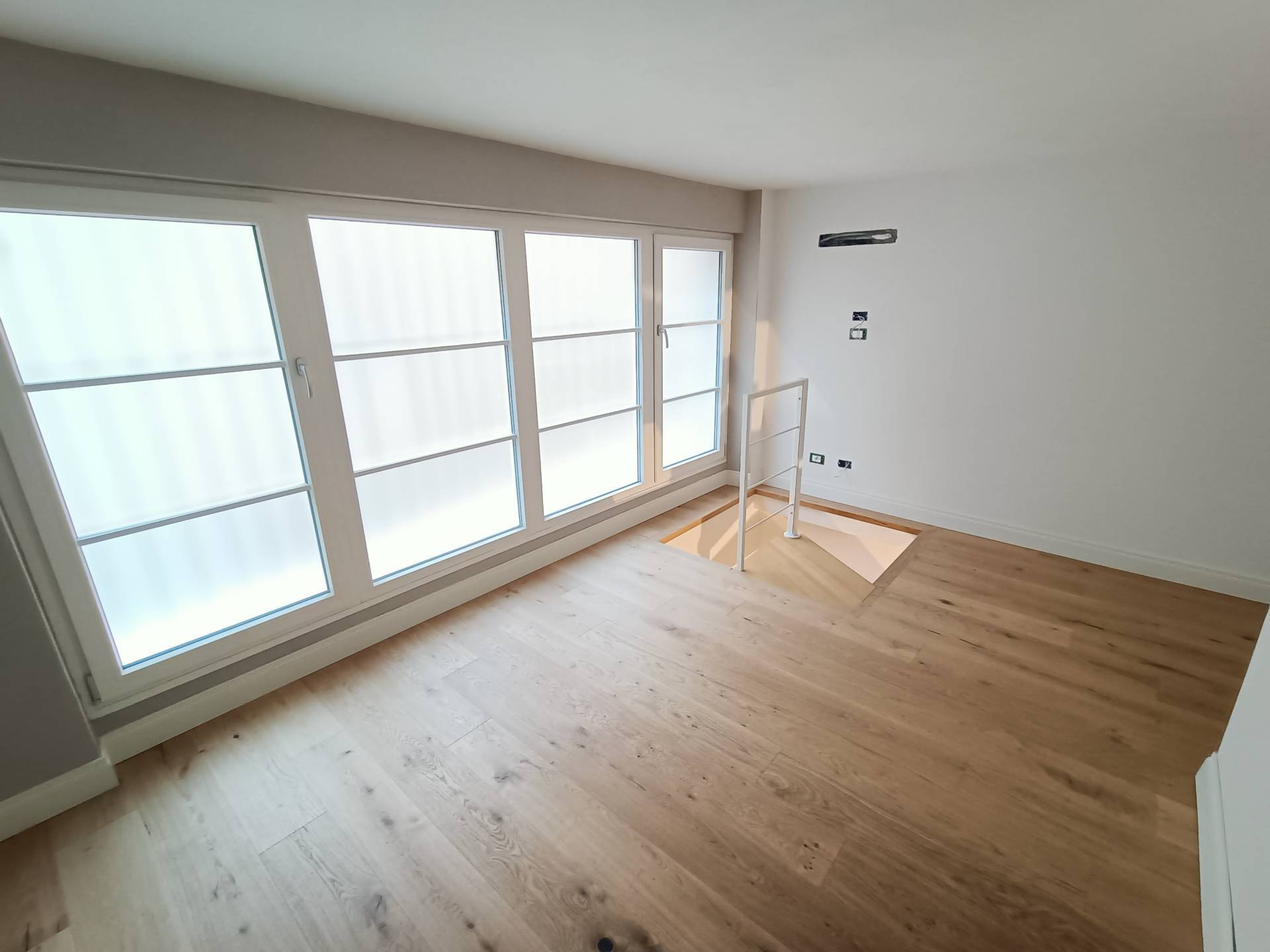 Magazzino in vendita a Firenze, San Iacopino