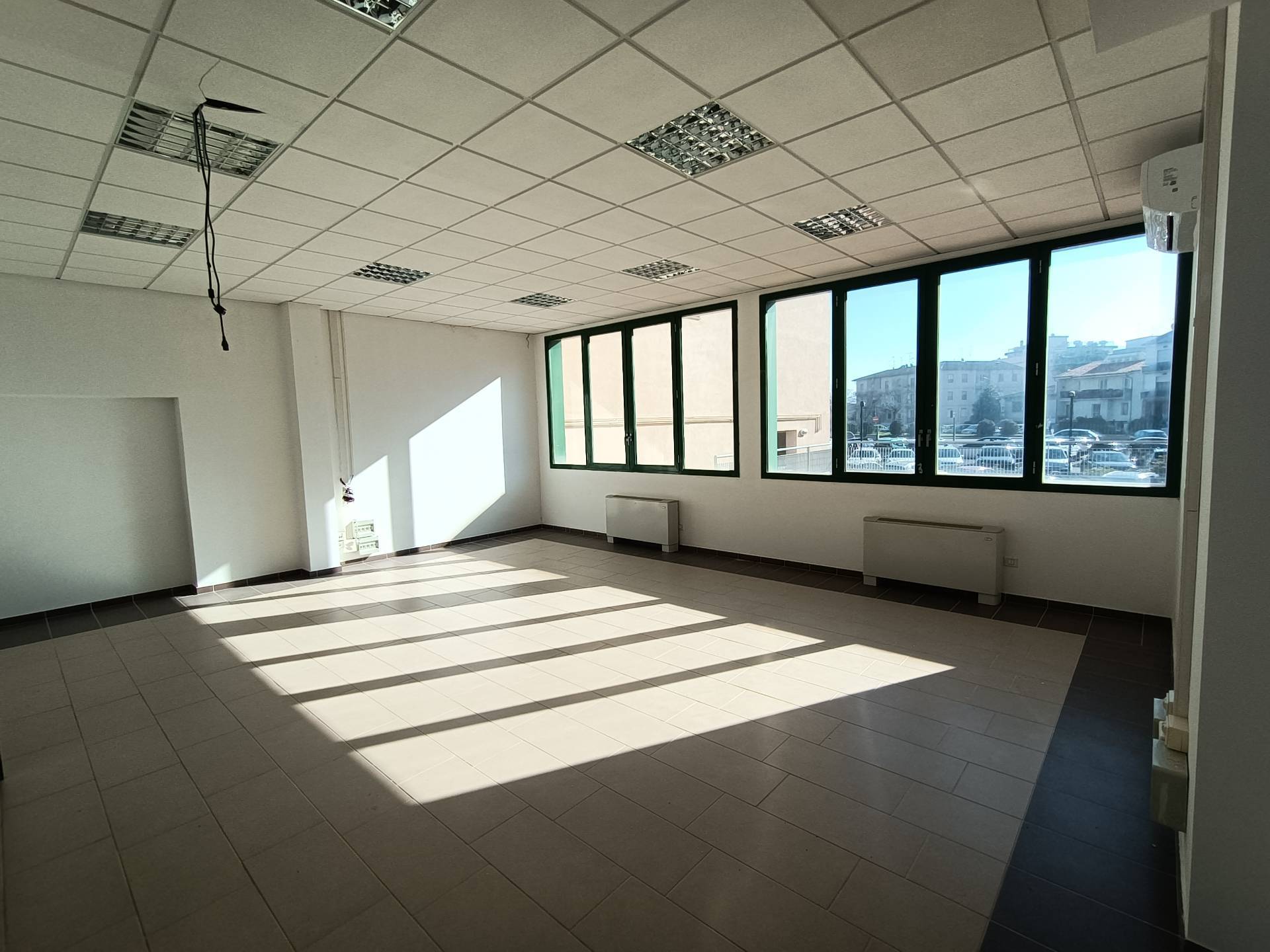 Studio/Ufficio in affitto a Empoli, Cortenuova