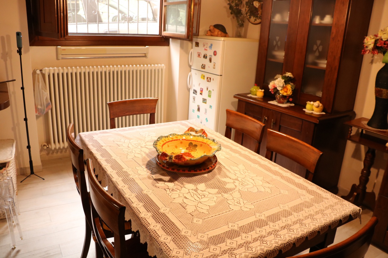 Stabile/Palazzo in vendita a Lastra a Signa, Ginestra Fiorentina