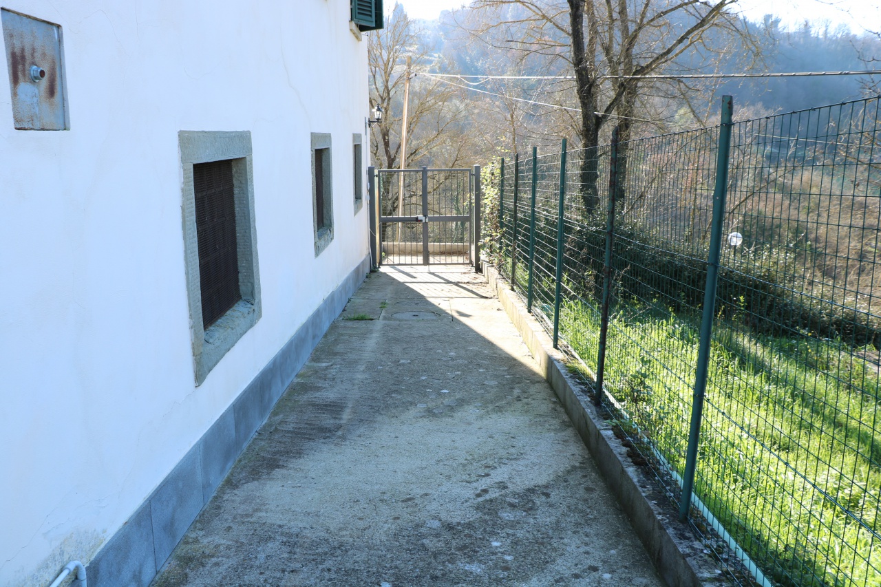 Appartamento in affitto a Lastra a Signa, Brucianesi