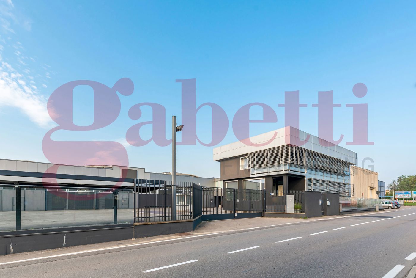 Capannone in vendita a Uboldo