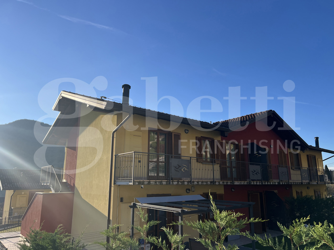 Quadrilocale con giardino a Borgo di Terzo