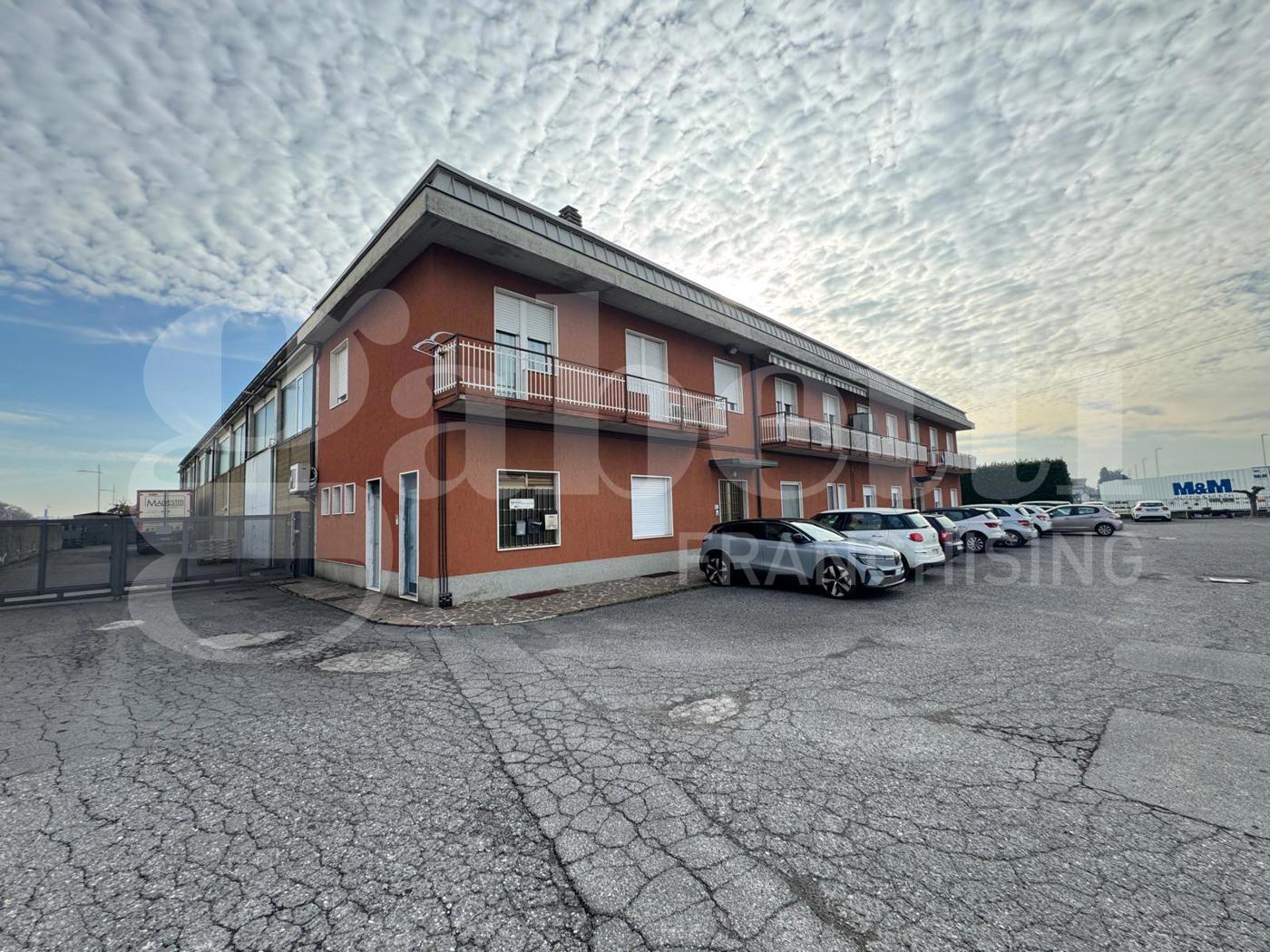 Capannone in affitto a Lallio