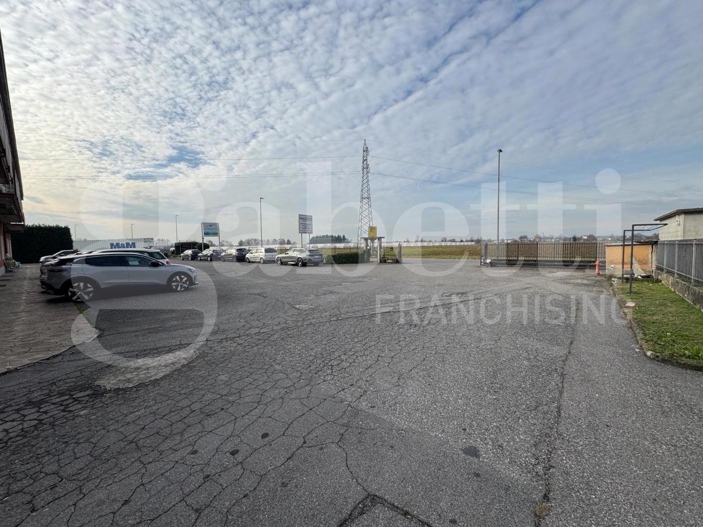 Capannone in affitto a Lallio