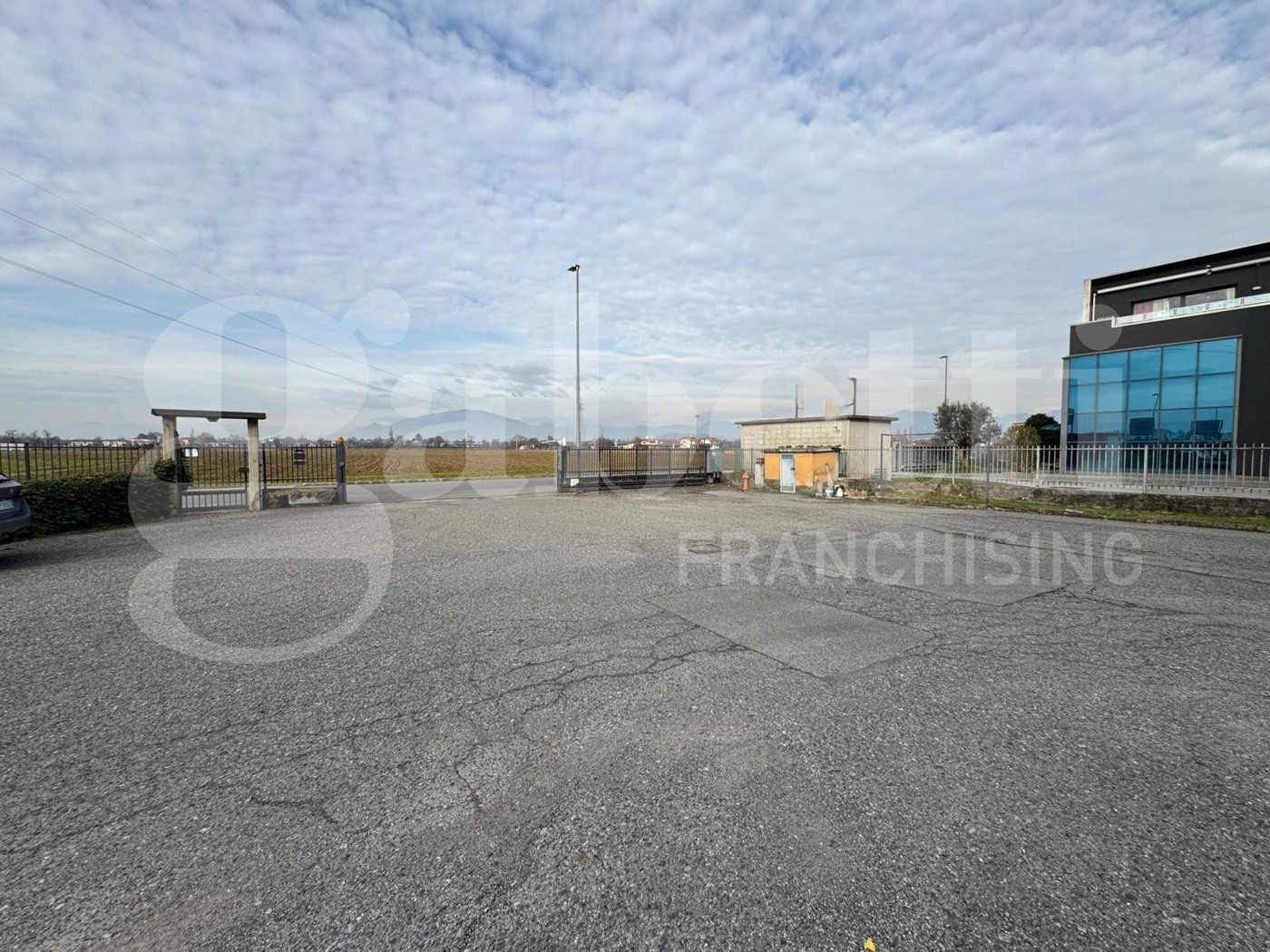 Capannone in affitto a Lallio