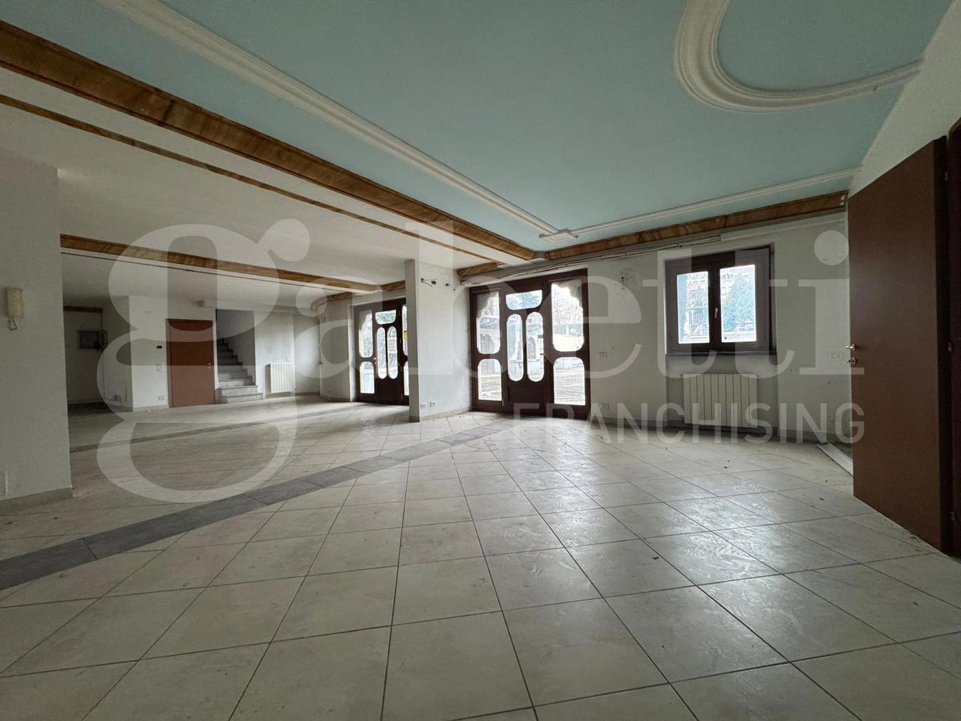 Ufficio in vendita a Urgnano