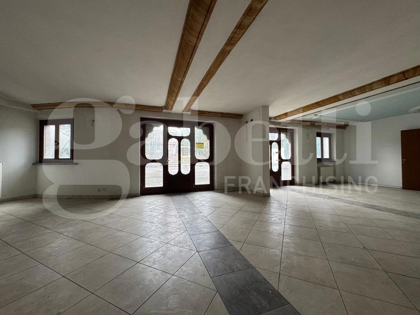 Ufficio in vendita a Urgnano