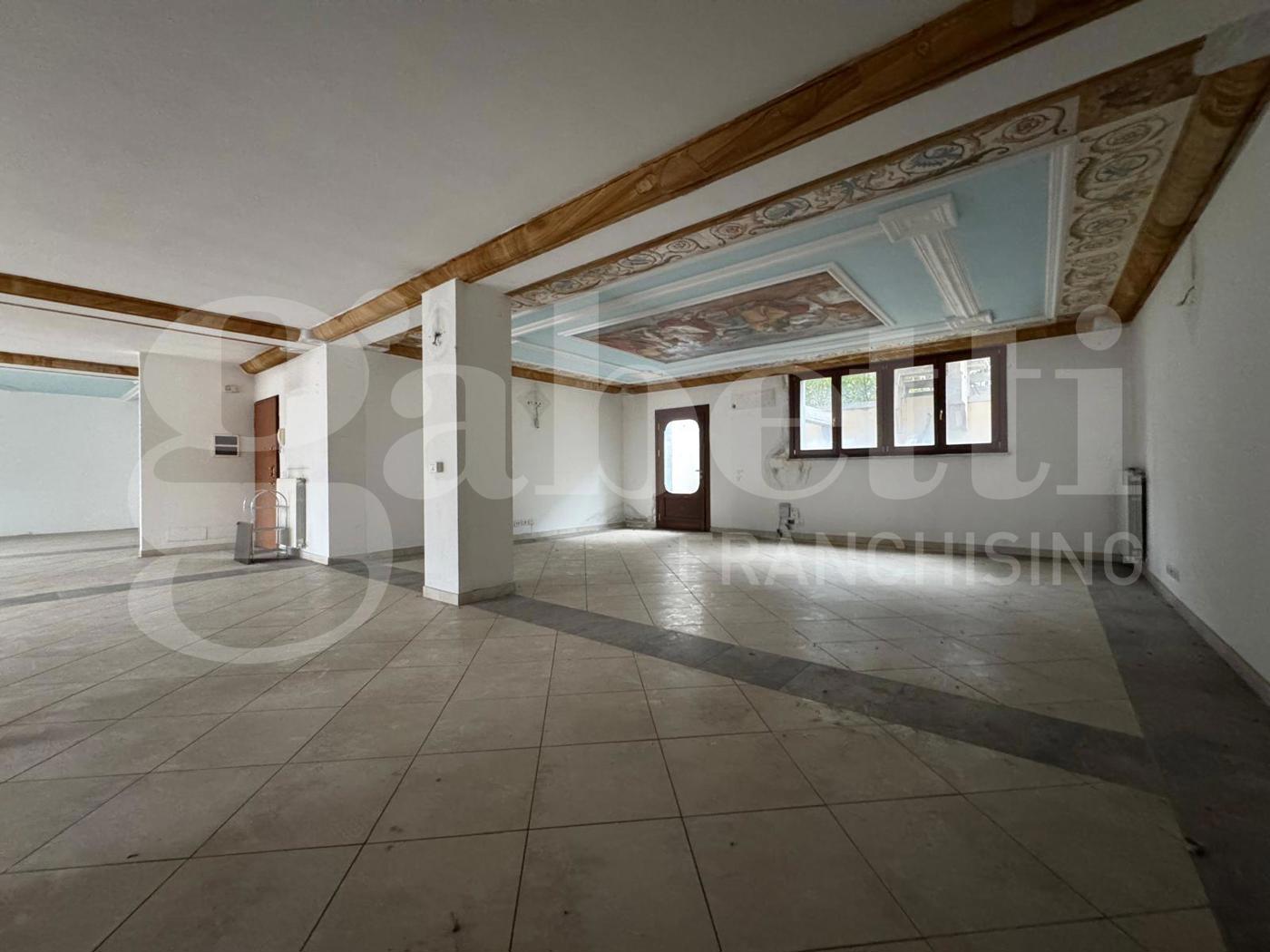 Ufficio in vendita a Urgnano