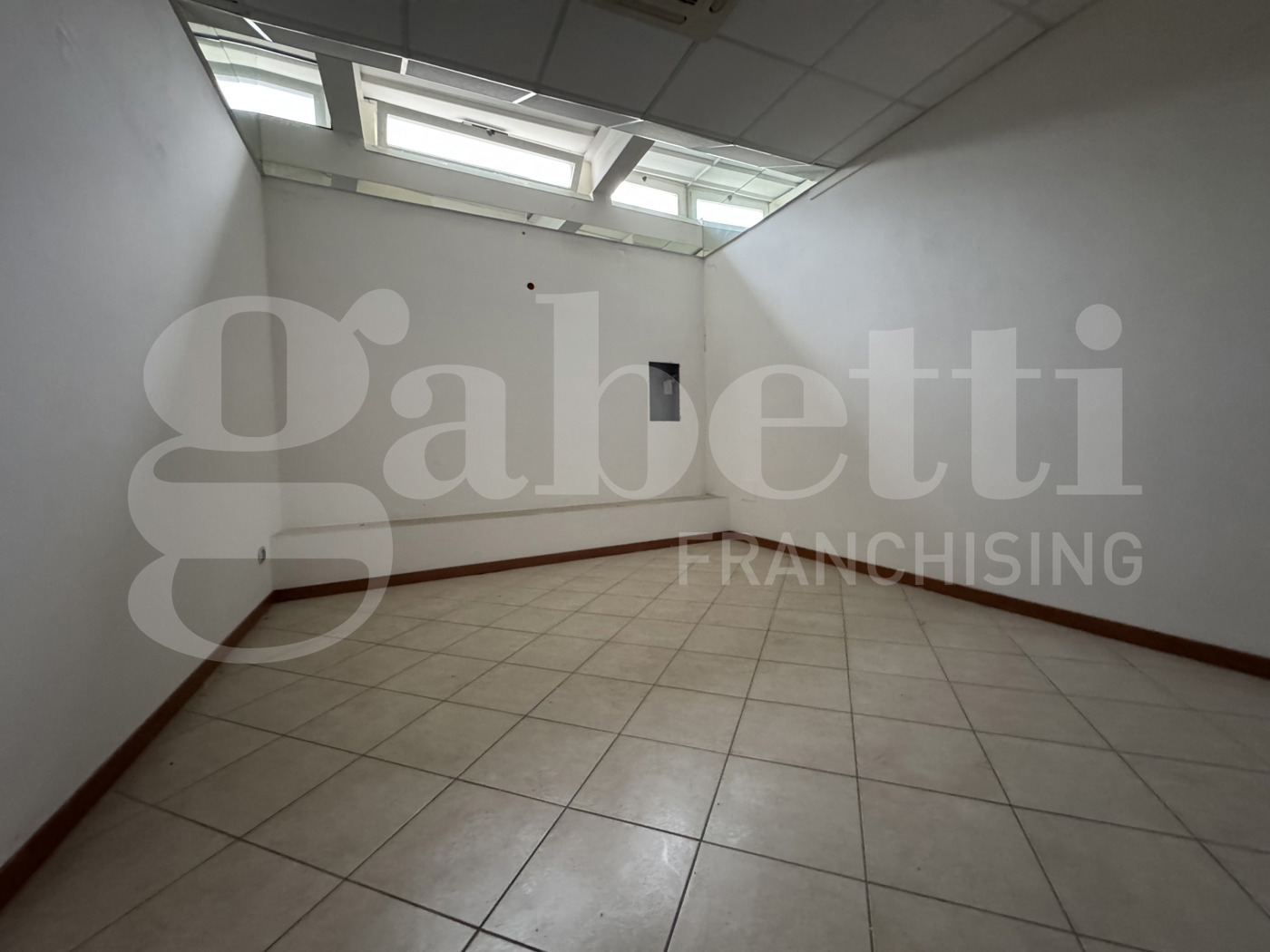 Ufficio in vendita a Albino