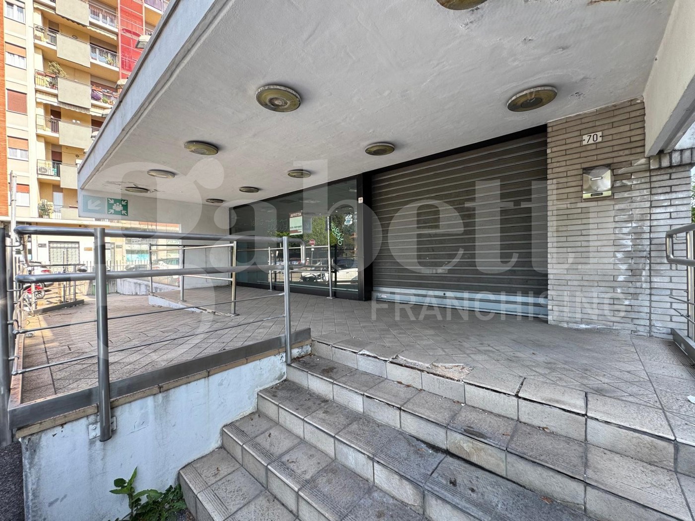 Negozio in affitto a Seriate