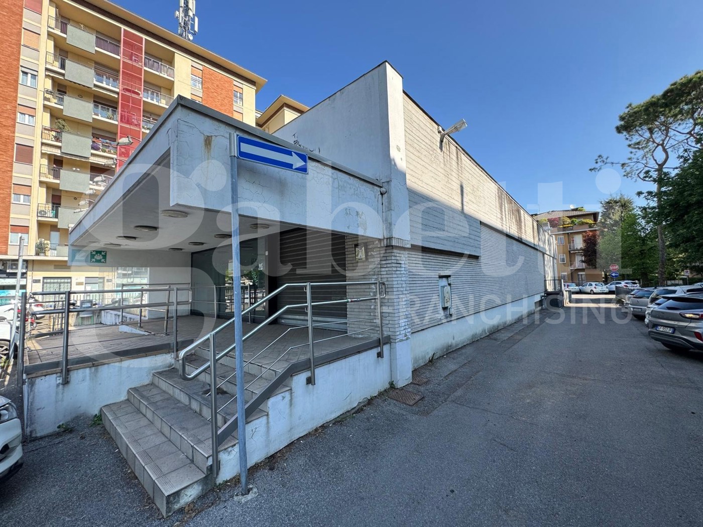 Negozio in affitto a Seriate