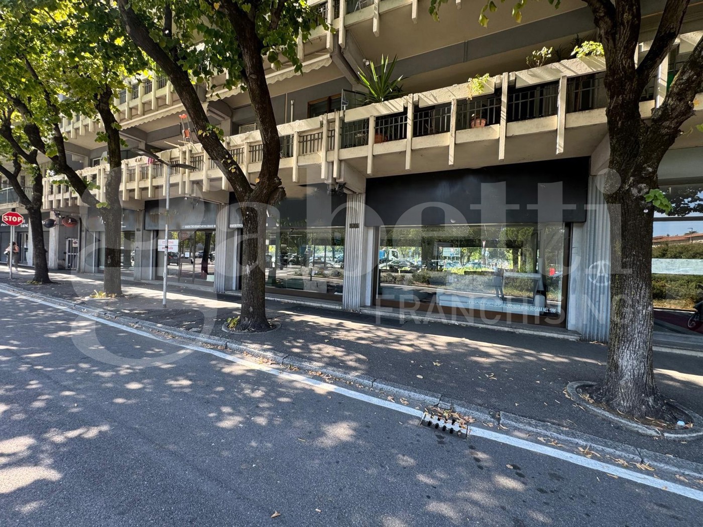 Negozio in affitto a Bergamo