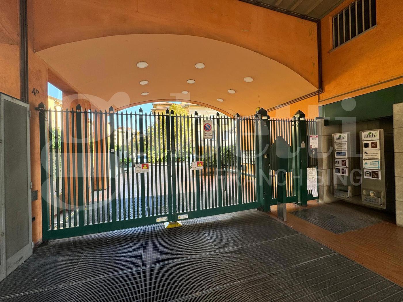 Box/Garage 12mq in vendita a Bergamo