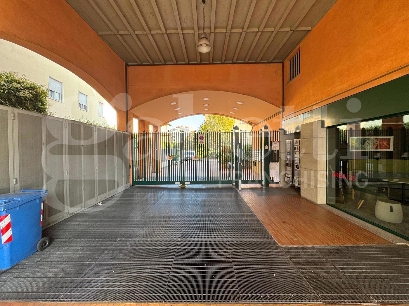 Box/Garage 12mq in vendita a Bergamo