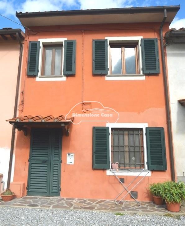 Casa indipendente in vendita, Lucca san filippo