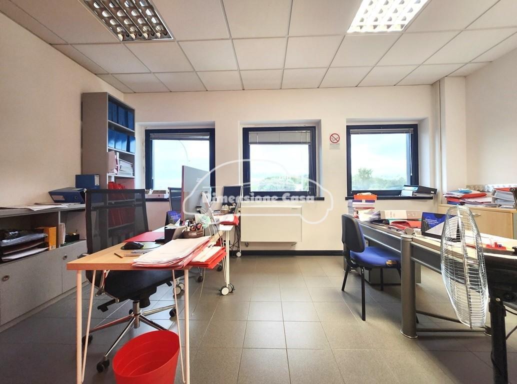 Ufficio in affitto, Capannori lammari