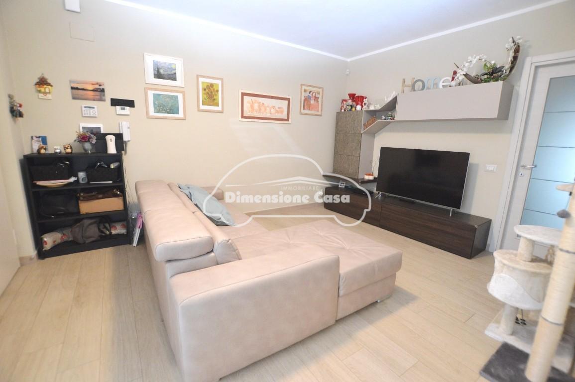 Quadrilocale con giardino, Lucca monte san quirico