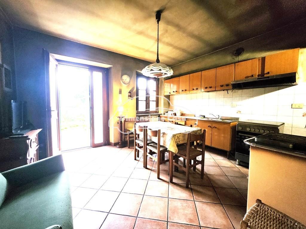 Villa con giardino, Capannori tassignano