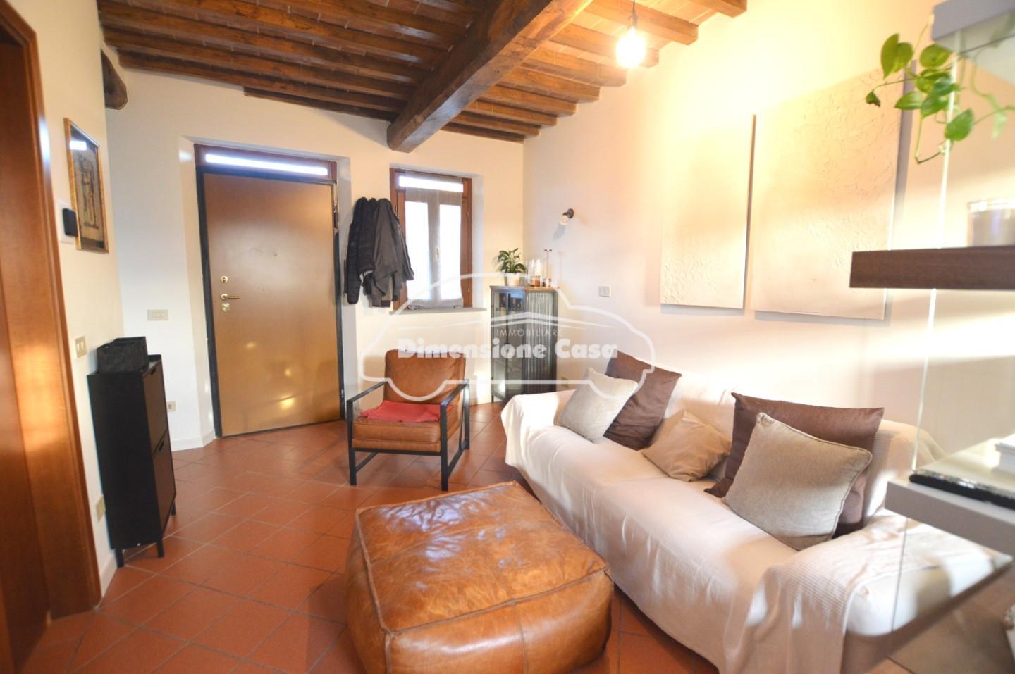 Casa indipendente ristrutturata, Lucca picciorana