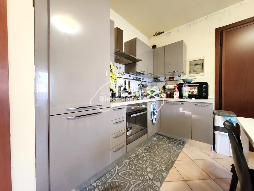 Trilocale in vendita, Lucca antraccoli