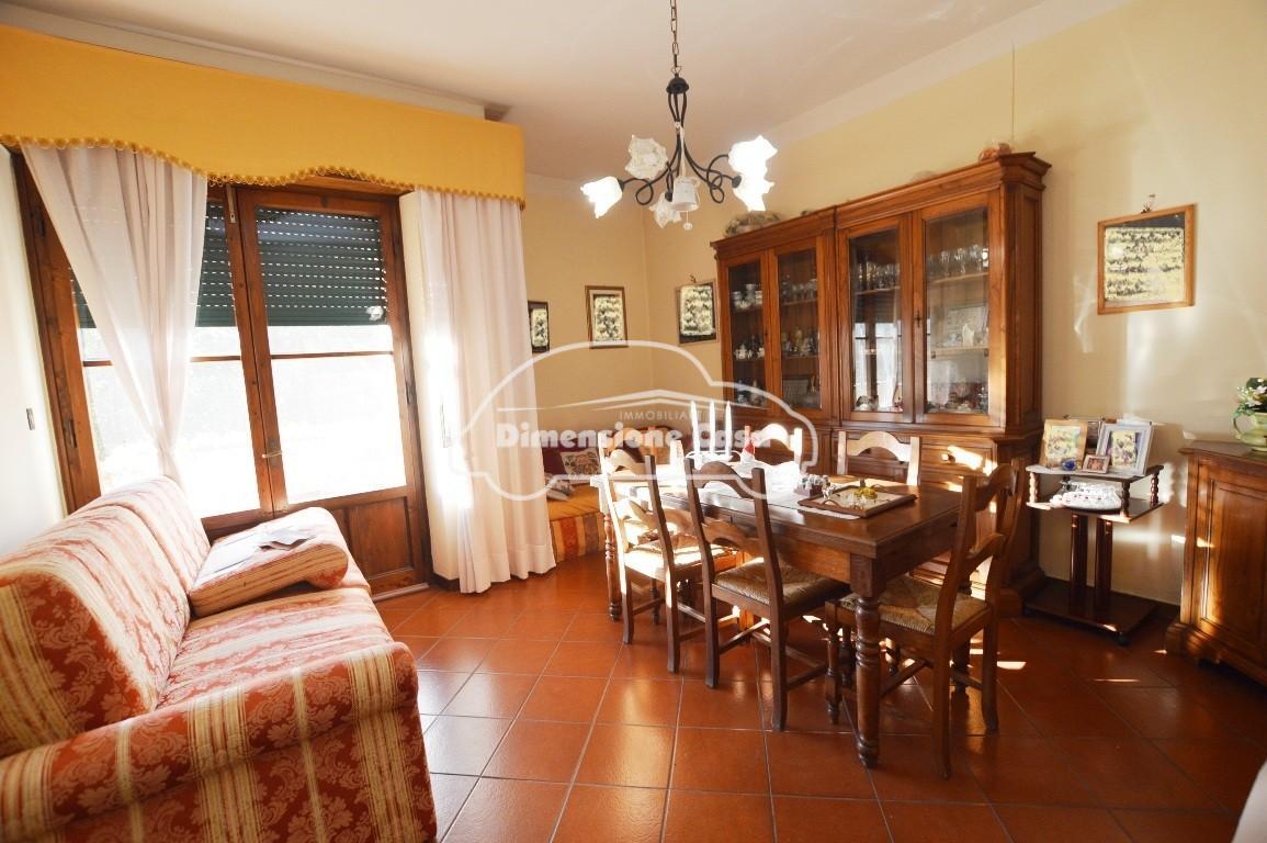 Quadrilocale con terrazzo, Lucca san concordio contrada