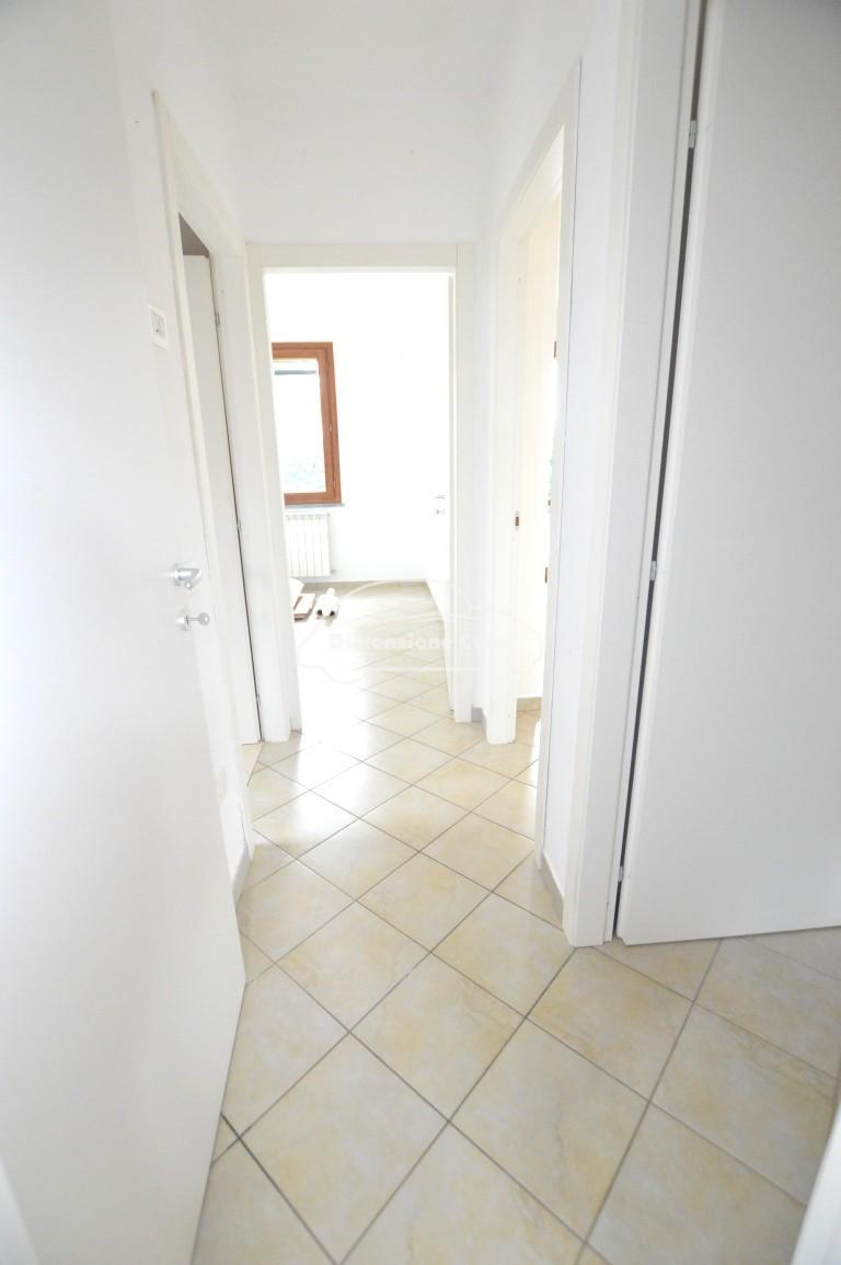 Trilocale con giardino, Lucca san pietro a vico