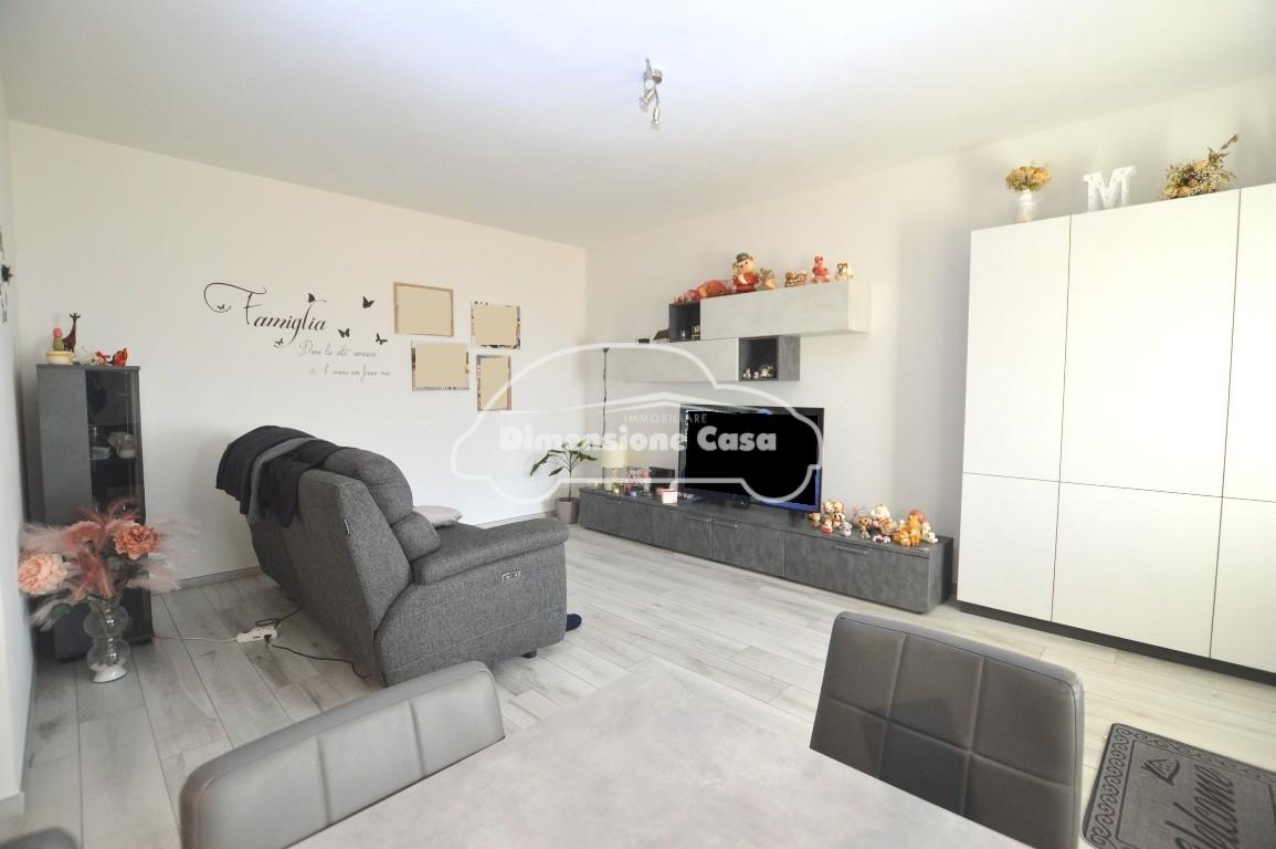 Trilocale con terrazzo a Porcari